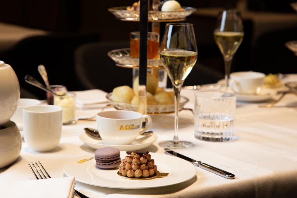 Ausgewählte Desserts im Hotel THE WELLEM Düsseldorf
