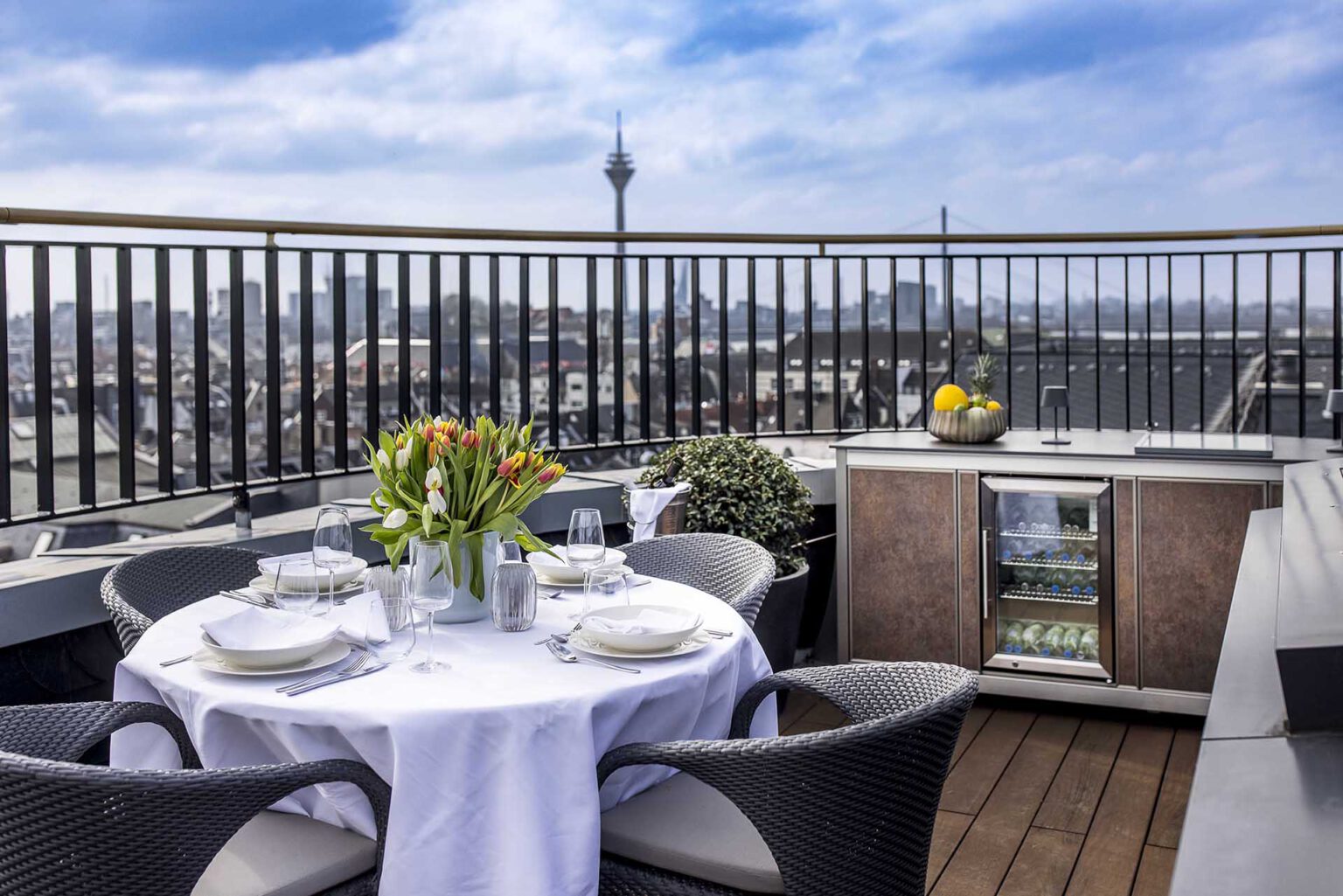 Ausblick von der Rotunde im The Wellem Luxushotel in Düsseldorf