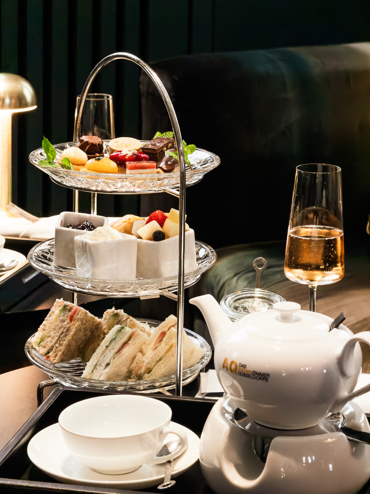 afternoon-tea-wohnzimmer-the-wellem